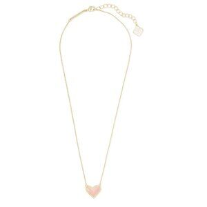 NEW Kendra Scott Rose Quartz Ari Heart Short Length 14K Yellow Gold Necklace NWT